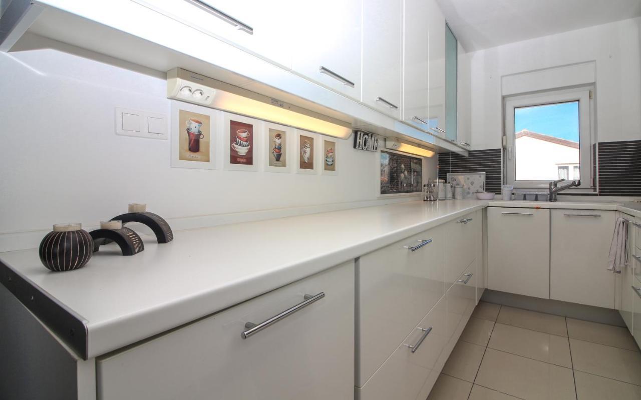 Vistamar Appartement Rogoznica  Buitenkant foto