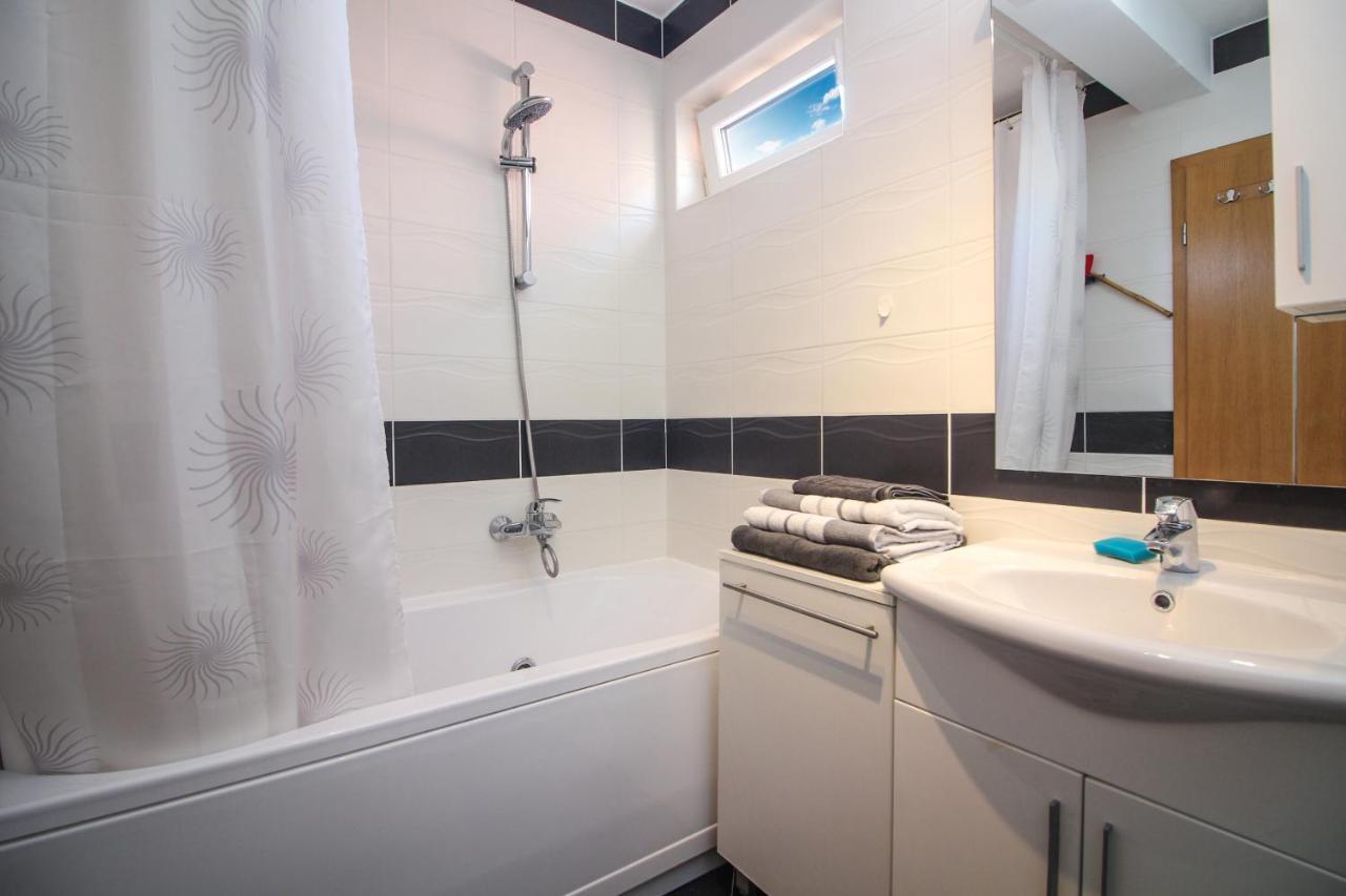 Vistamar Appartement Rogoznica  Buitenkant foto