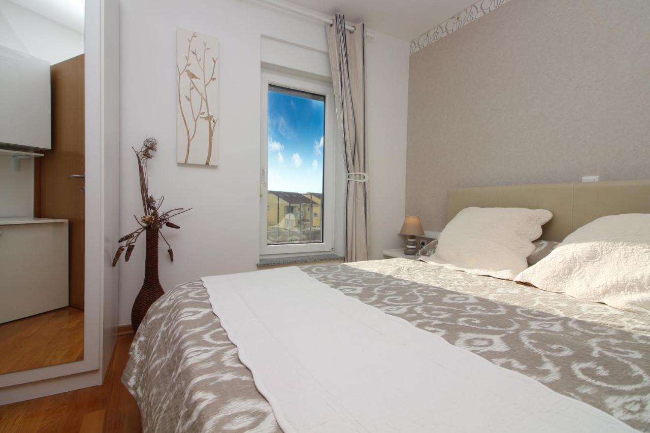 Vistamar Appartement Rogoznica  Buitenkant foto